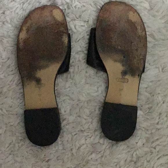 Coach 8 1/2 B sandals - Picture 2 of 2